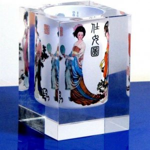 水晶笔筒