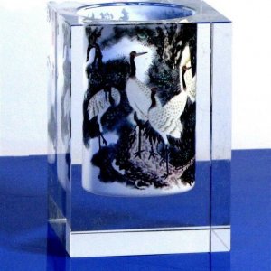 水晶笔筒