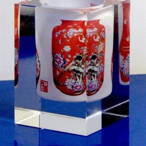 水晶笔筒